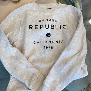 Banana republic sweatshirt S